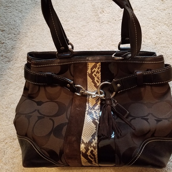 Coach Shoulder Bag - Picture 2 of 6